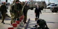 سلطات الاحتلال يعزل 8 آلاف فلسطيني في "برطعة" بزعم مواجهة كورونا