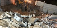 الاحتلال يخطر بالهدم ووقف البناء لمنازل وجدران استنادية غرب بيت لحم