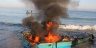 بالصور|| استشهاد ثلاثة صيادين إثر سقوط قذيفة على مراكبهم غرب خانيونس