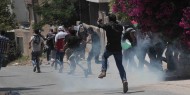 إصابة شاب بعيار اسفنجي والعشرات بالاختناق خلال قمع الاحتلال مسيرة كفر قدوم الأسبوعية