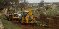 الاحتلال يجرف أراضي زراعية بمنطقة فرش الهوى في الخليل