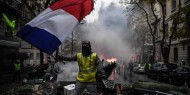 إعلام فرنسي: اشتباكات بين ملثمين والشرطة في باريس