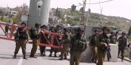 الاحتلال ينصب حاجزا عسكريا شمال الخليل