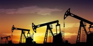 استقرار أسعار النفط وسط مخاوف من تراجع الطلب على الوقود بسبب كورونا