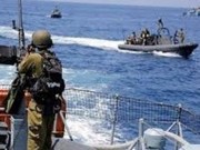 بحرية الاحتلال تطلق النار باتجاه مراكب الصيادين شمال غزة