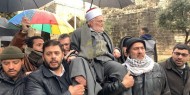 شاهد|| عكرمة صبري يتحدى قرار الاحتلال ويدخل المسجد الأقصى