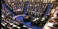 إيرلندا تخوض مواجهتها الأولى وتختار ممثليها في البرلمان