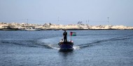 زوارق الاحتلال تلاحق مراكب الصيادين في بحر غزة