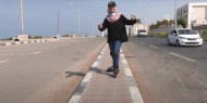 خاص بالفيديو|| "أم السكوتر".. فتاة تكسر حاجز الخوف وتمارس رياضة السكيت في شوارع غزة