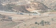 الاحتلال يجرف مساحات واسعة من أراضي قرية بروقين غرب سلفيت