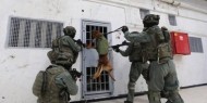 هيئة الأسرى: الاحتلال يحول سجن "ريمون" لثكنة عسكرية ويمنع صلاة الجمعة
