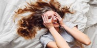 5 خطوات للاهتمام بالشعر قبل النوم