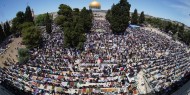 70 ألفا يؤدون صلاة الجمعة الأخيرة من رمضان في المسجد الأقصى