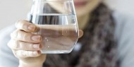 خبير تغذية: كثرة شرب الماء تحمي من أمراض عديدة