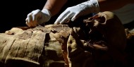 بالفيديو|| إيطاليا: علماء يعثرون على مومياء غامضة