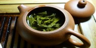 الشاي الأخضر لتكثيف الشعر