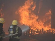 17 قتيلا بحريق مطعم في الصين