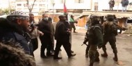 إصابات بالاختناق خلال قمع الاحتلال مسيرة لإحياء ذكرى مجزرة الحرم الإبراهيمي في الخليل