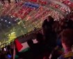 فيديو | المئات يهاجمون مغنية إسرائيلية في مهرجان بالسويد ويهتفون لفلسطين