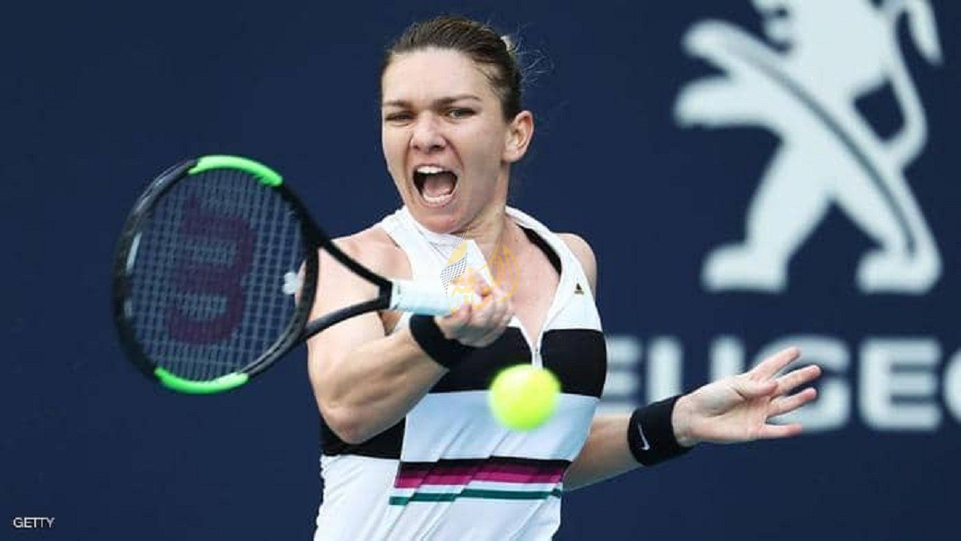 هاليب خلال مشاركتها في دورة ميامي الأميركية لكرة المضرب.